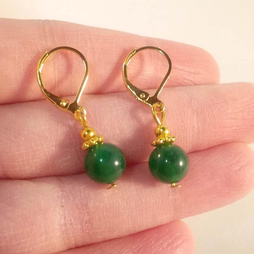 Natural 8mm Green Jade Gemstone Bead Dangle Earrings AAA Yellow Gold Party Gift